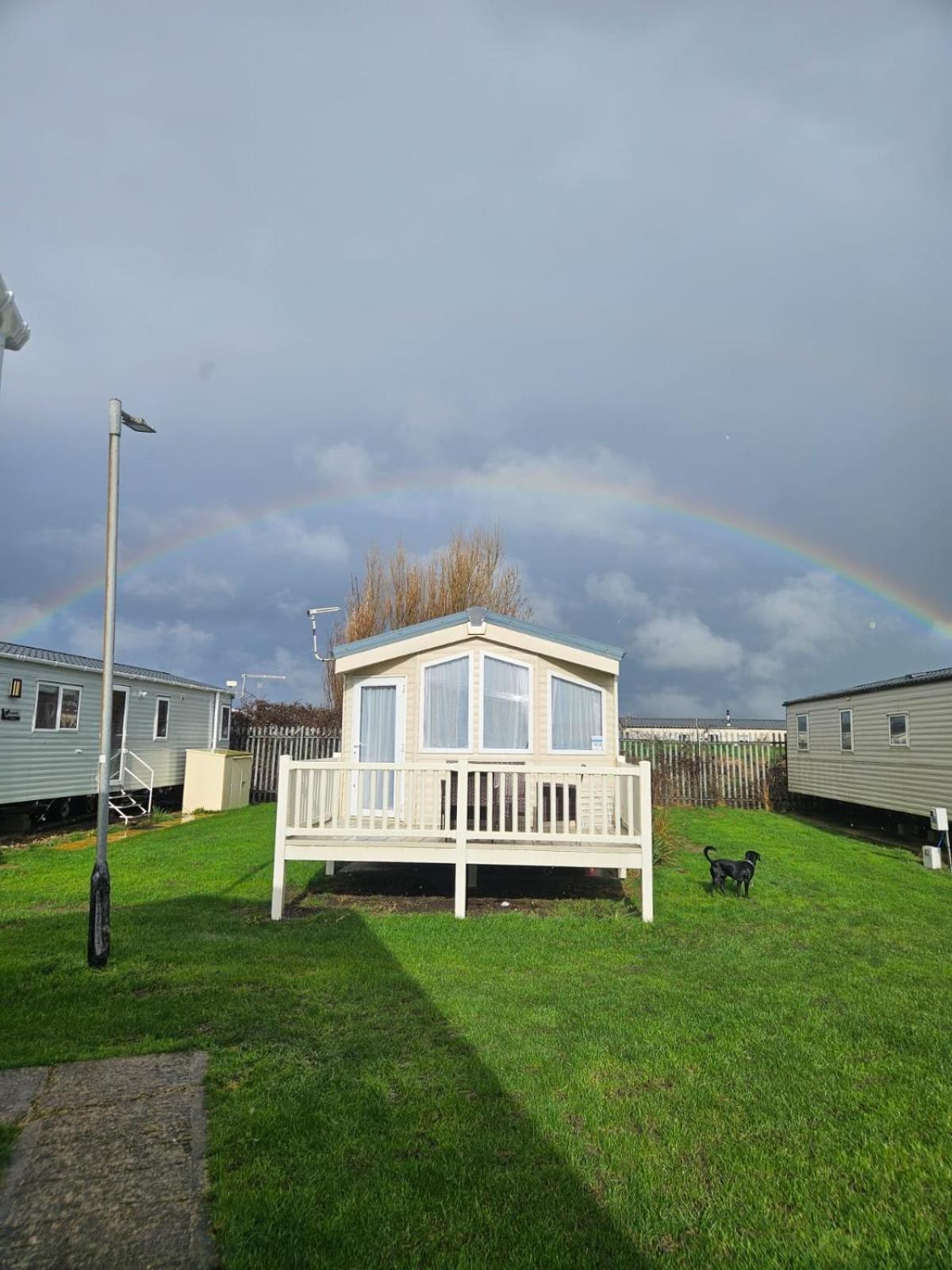 Willowway168, Tranquility Family Home Camber Extérieur photo